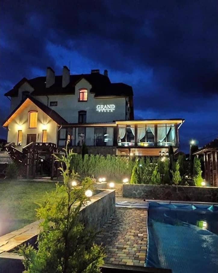 Villa Grand Skhidnytsia Ngoại thất bức ảnh